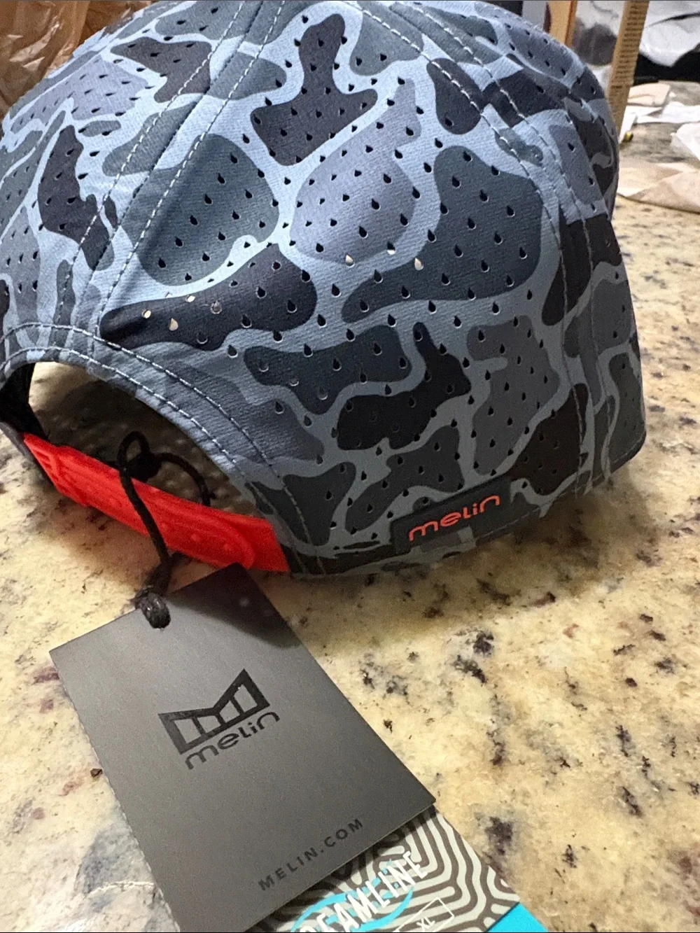 Gray Camo Rope-Trim Snapback Hat - Unbranded